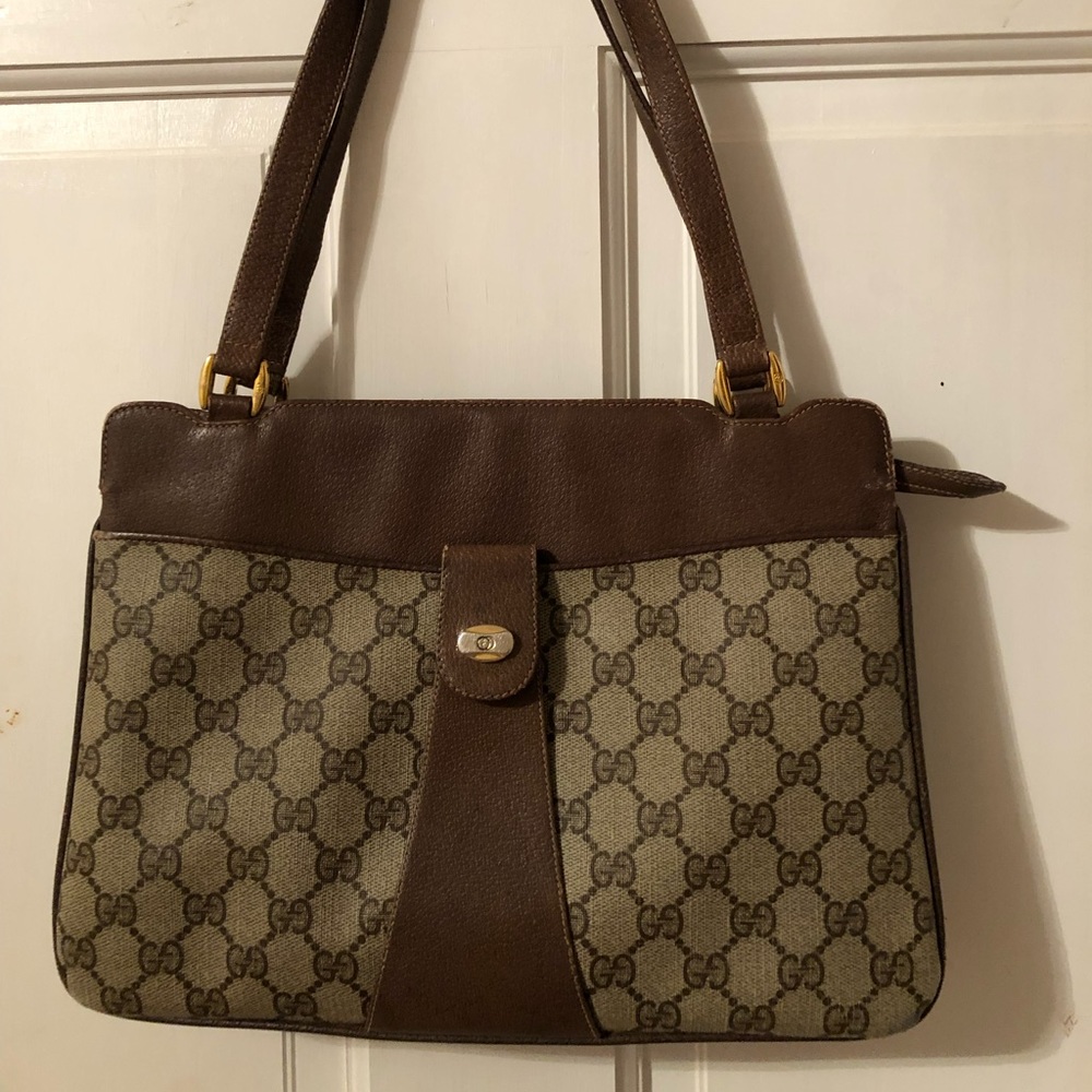 GUCCI Leather Shoulder Purse